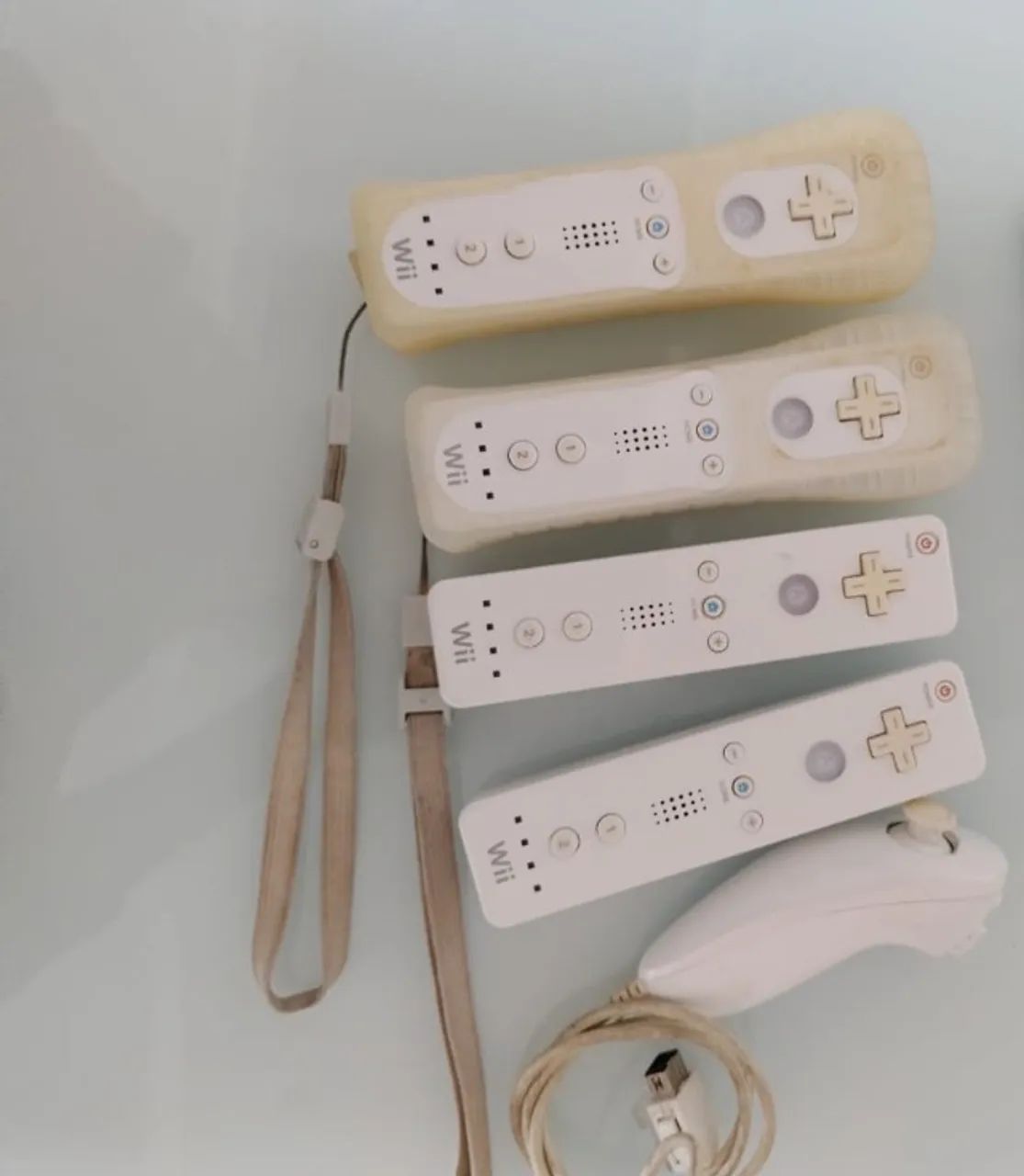 Videogame Nitendo Wii completo com acessórios e jogos - Foto 4