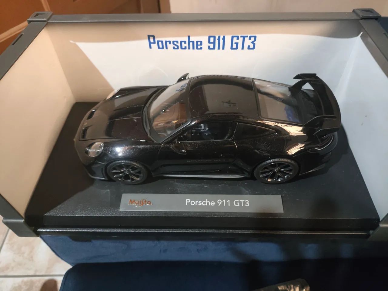 Porsche 911 GT3 1/18 Maisto - Foto 5