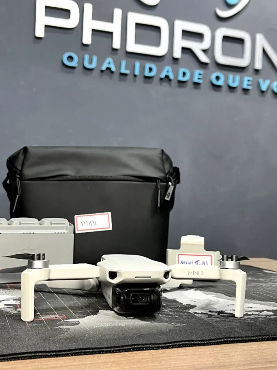 Semi Novo Drone DJI Mini 2 Fly More Combo Com Câmera 4k - Foto 3