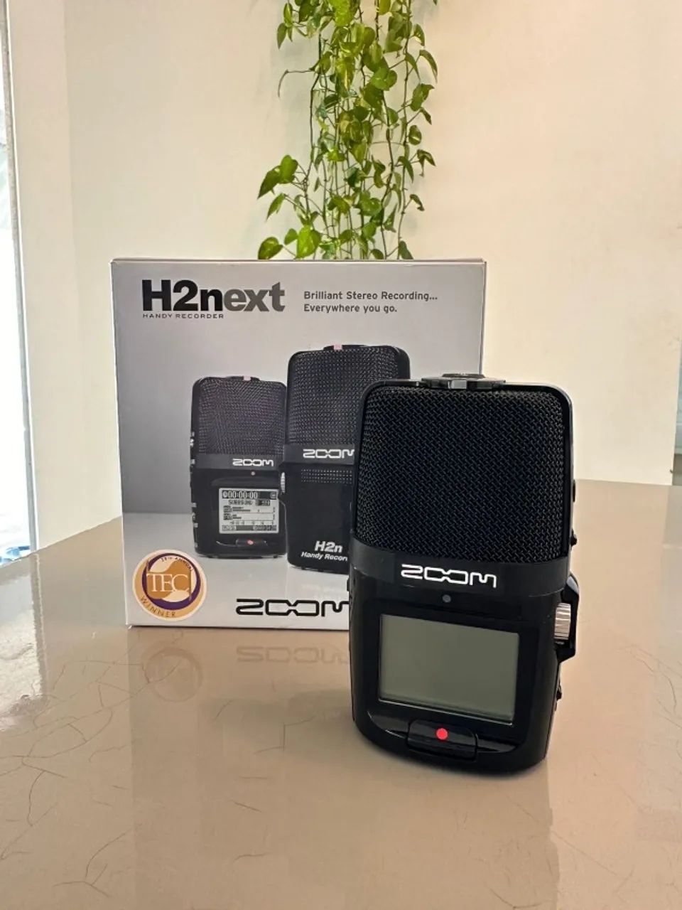 Zoom h2n 美品！ Amazon | Zoom H2n Handy Recorder by Zoom | ポータブルレコーダー 配信機器・PA機器・レコーディング機器