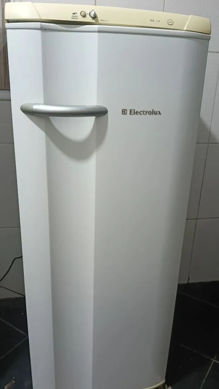Geladeira Eletrolux