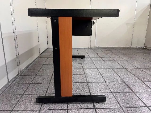 mesa de escritório - Foto 5
