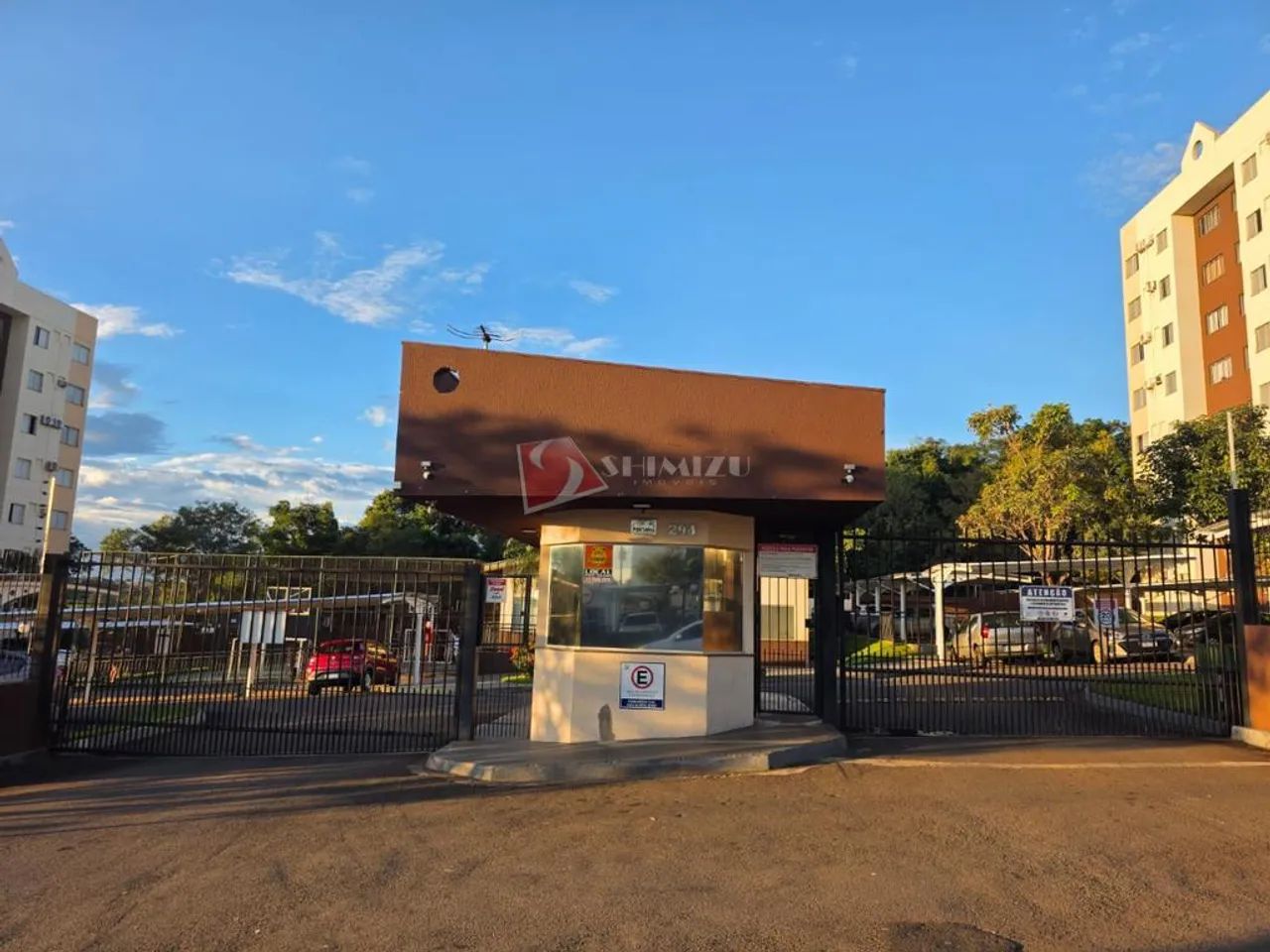 Apartamento para alugar em Maringá, Loteamento Sumaré, com 3 quartos, com 55 m² - Foto 2