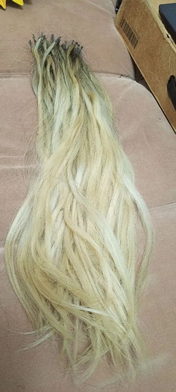 Cabelo loiro humano  - Foto 3