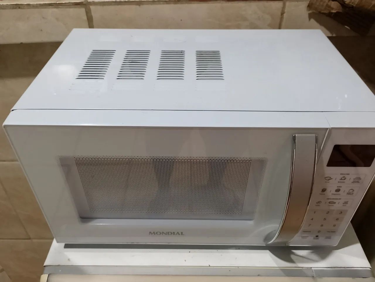 Microondas mondial bem conservado  - Foto 2