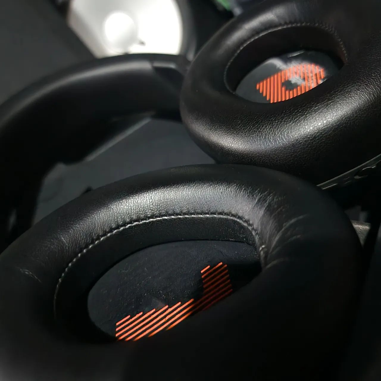 JBL Quantum 910 Wireless - Foto 5