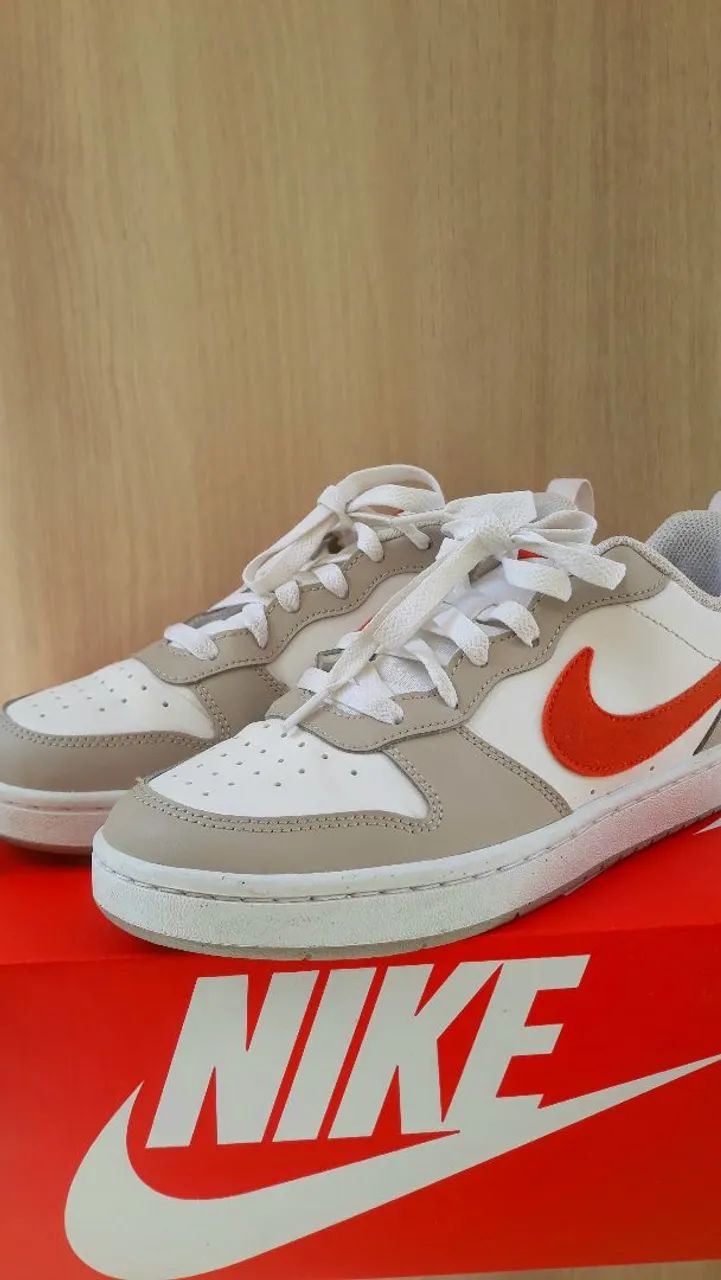 Tênis Nike borough original  Branco com Cinza - Foto 3