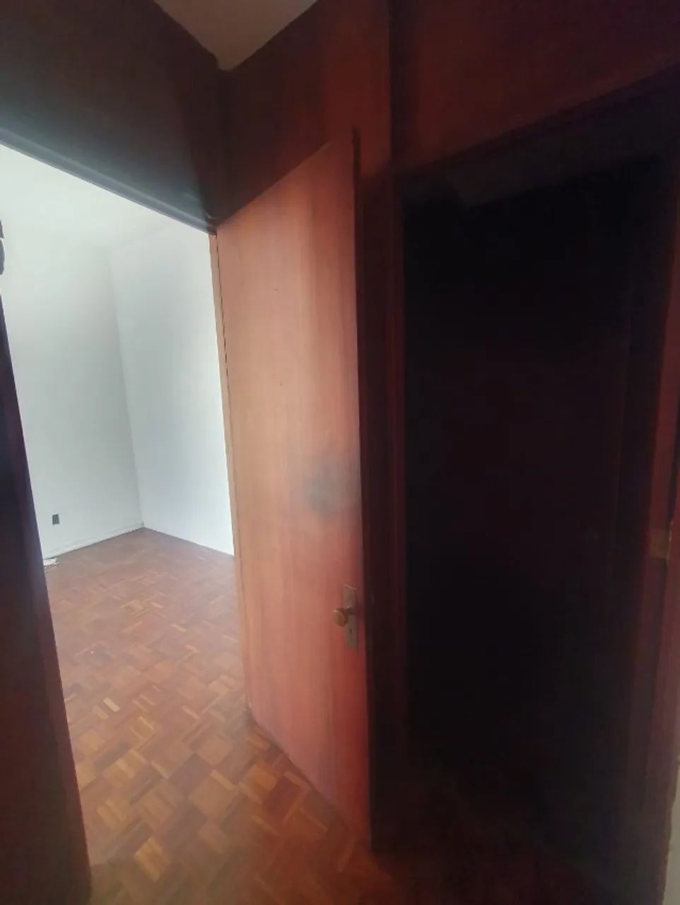 Sala grande para locação centro de Niterói 40m² sol da manhã - Foto 3