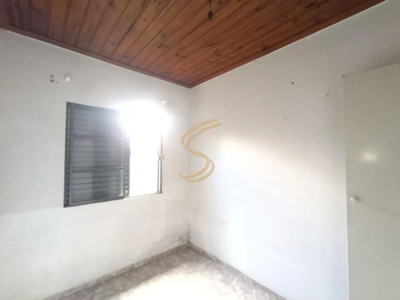 Casa à venda no Carlos Cassucci com 3 quartos e quintal - Foto 2