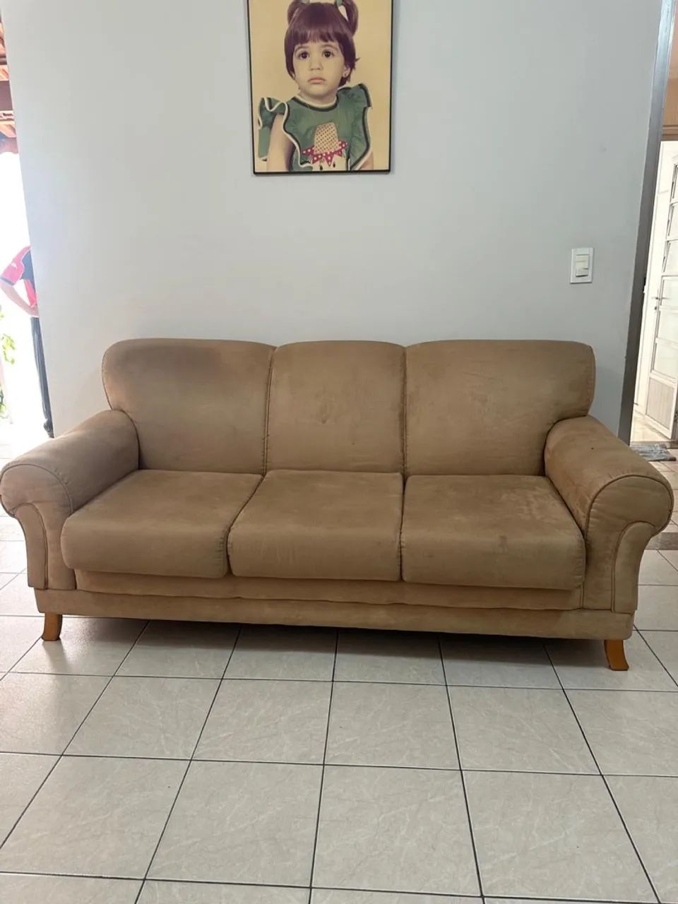 Sofá alto padrão três lugares - Foto 2