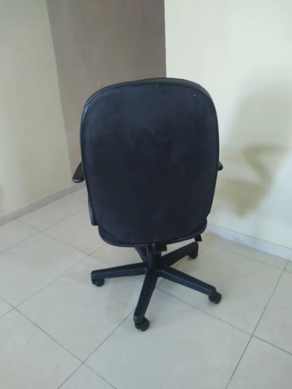Cadeira giratória presidente  - Foto 3