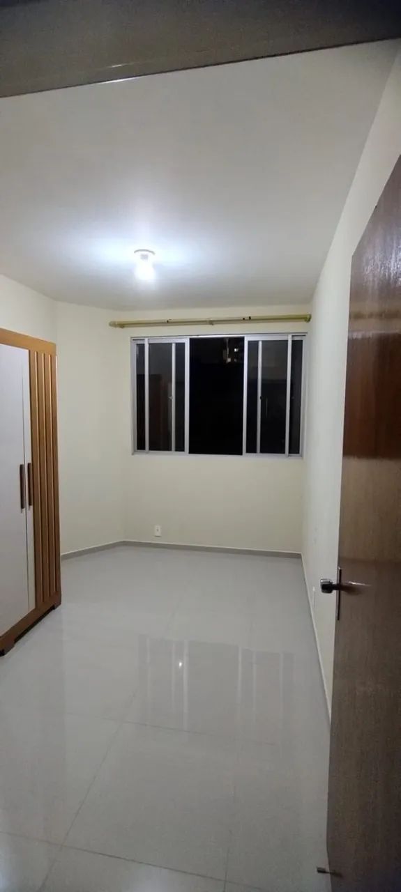 Quarto Individual para moças na Trindade (Com Ar-condicionado) - Foto 4
