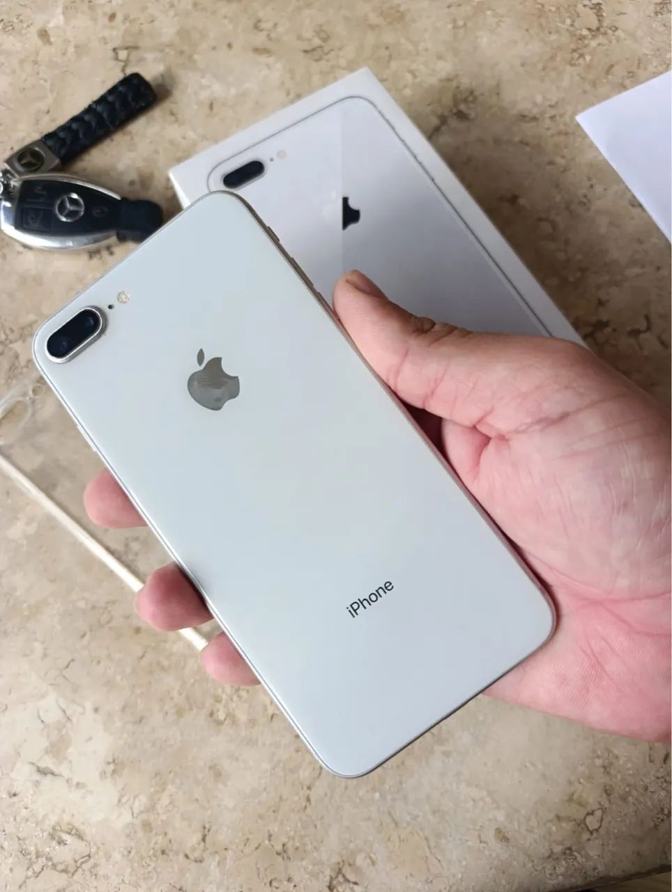 IPHONE 8 PLUS 64GB COM CAIXA ÚNICO DONO - Foto 2