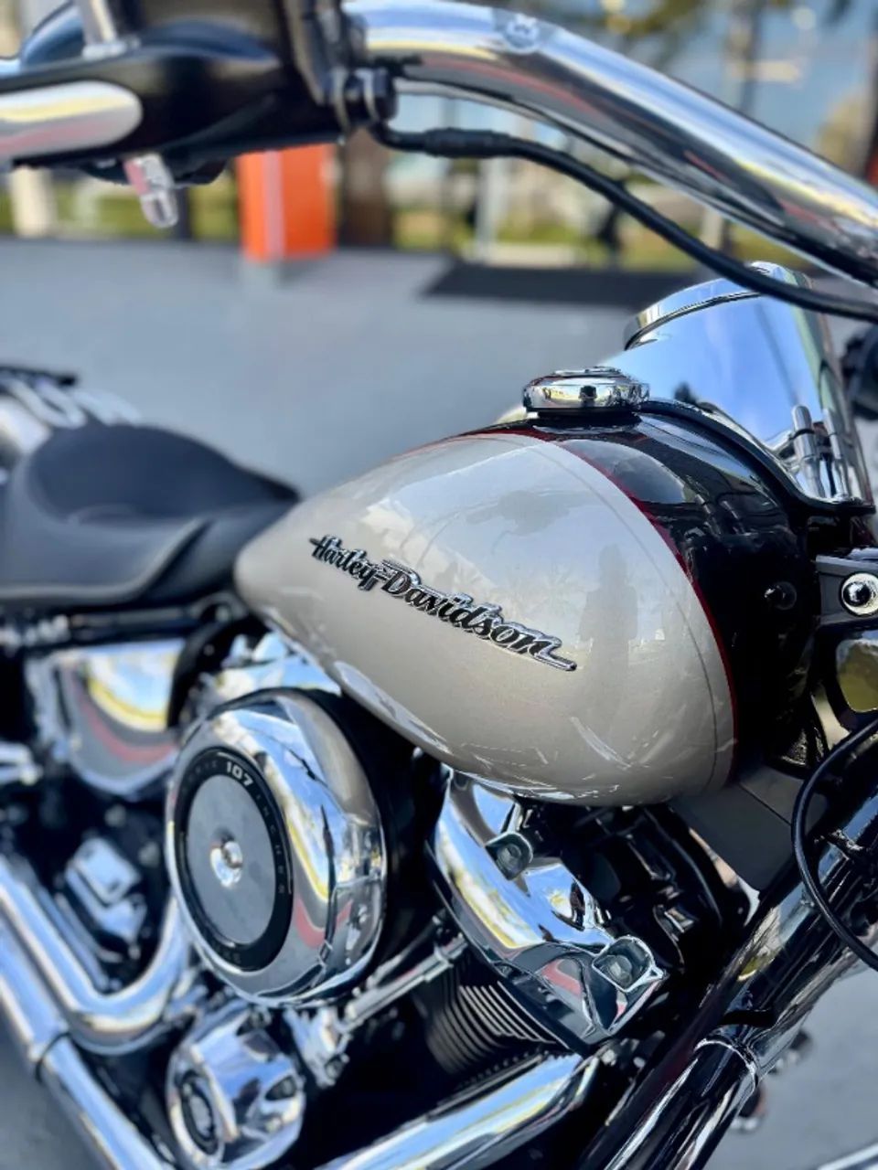 Softail Deluxe 2018 - Foto 3
