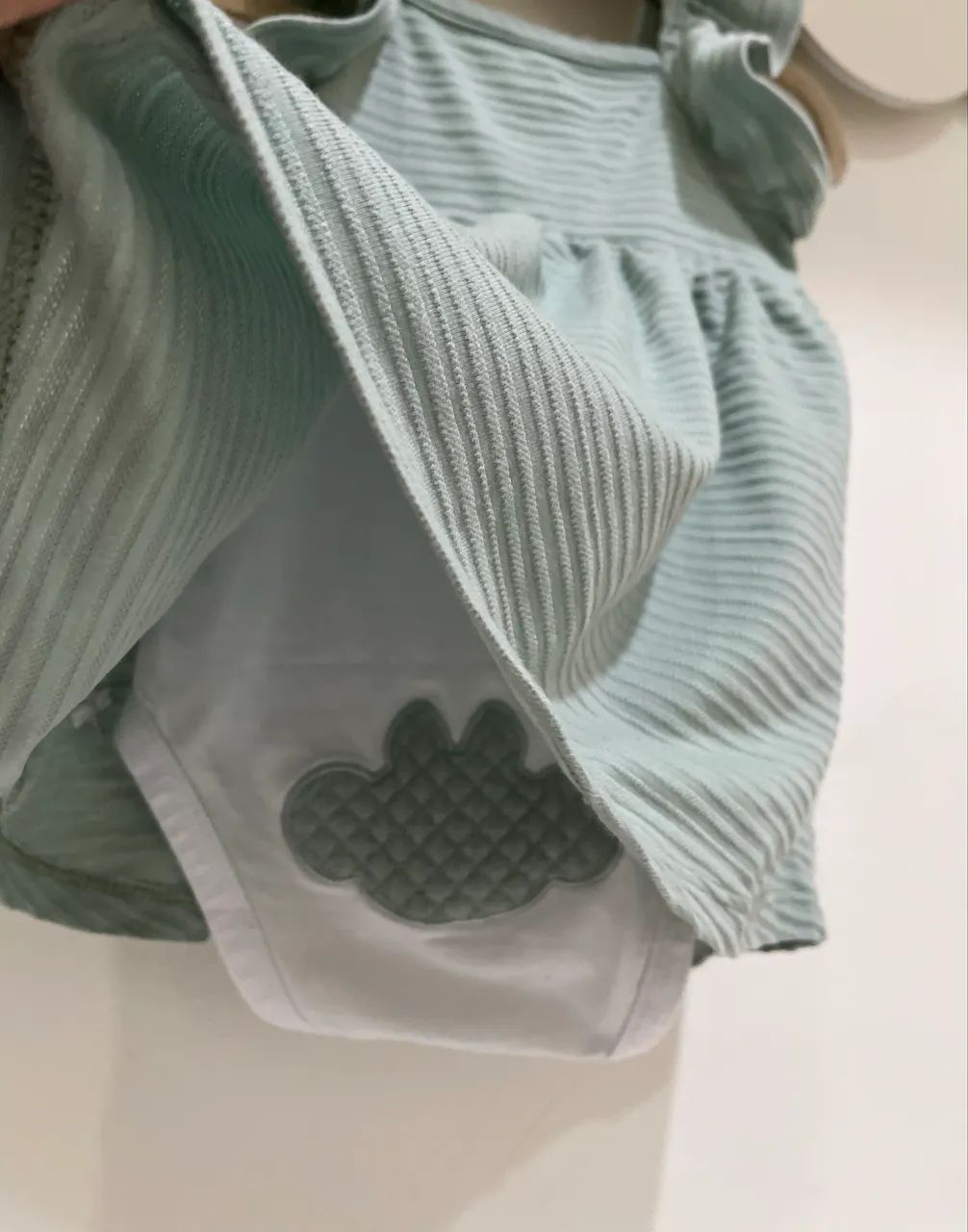 vestido body bebê lilica ripilica verde com libélulas bordadas
