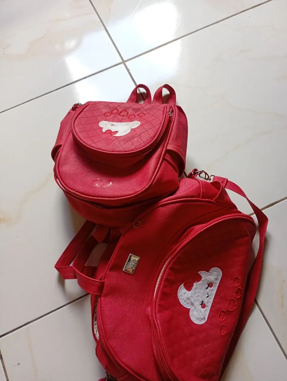 Vendo essas bolsas de bebê semi nova  - Foto 2