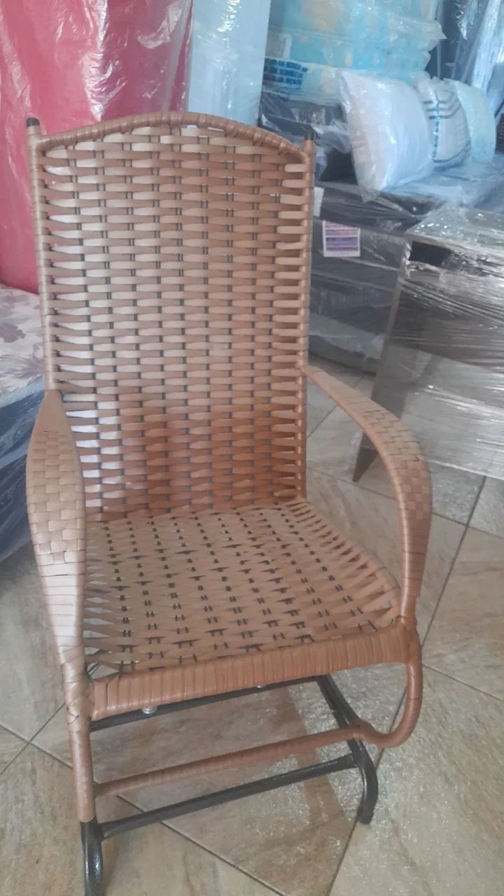 Cadeira de balanço  - Foto 2