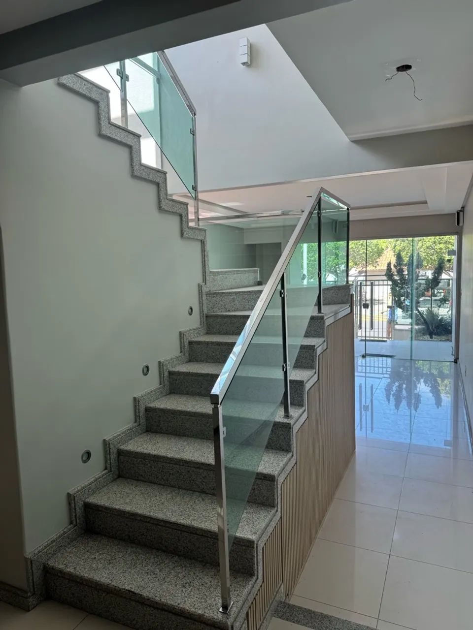 Aluga-se ponto comercial no centro de itabaiana-SE - Foto 2