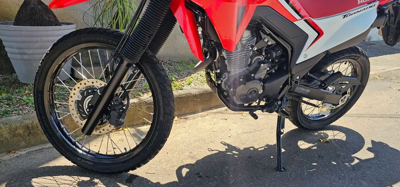 XR Tornado 300 em estado de zero! - Foto 2
