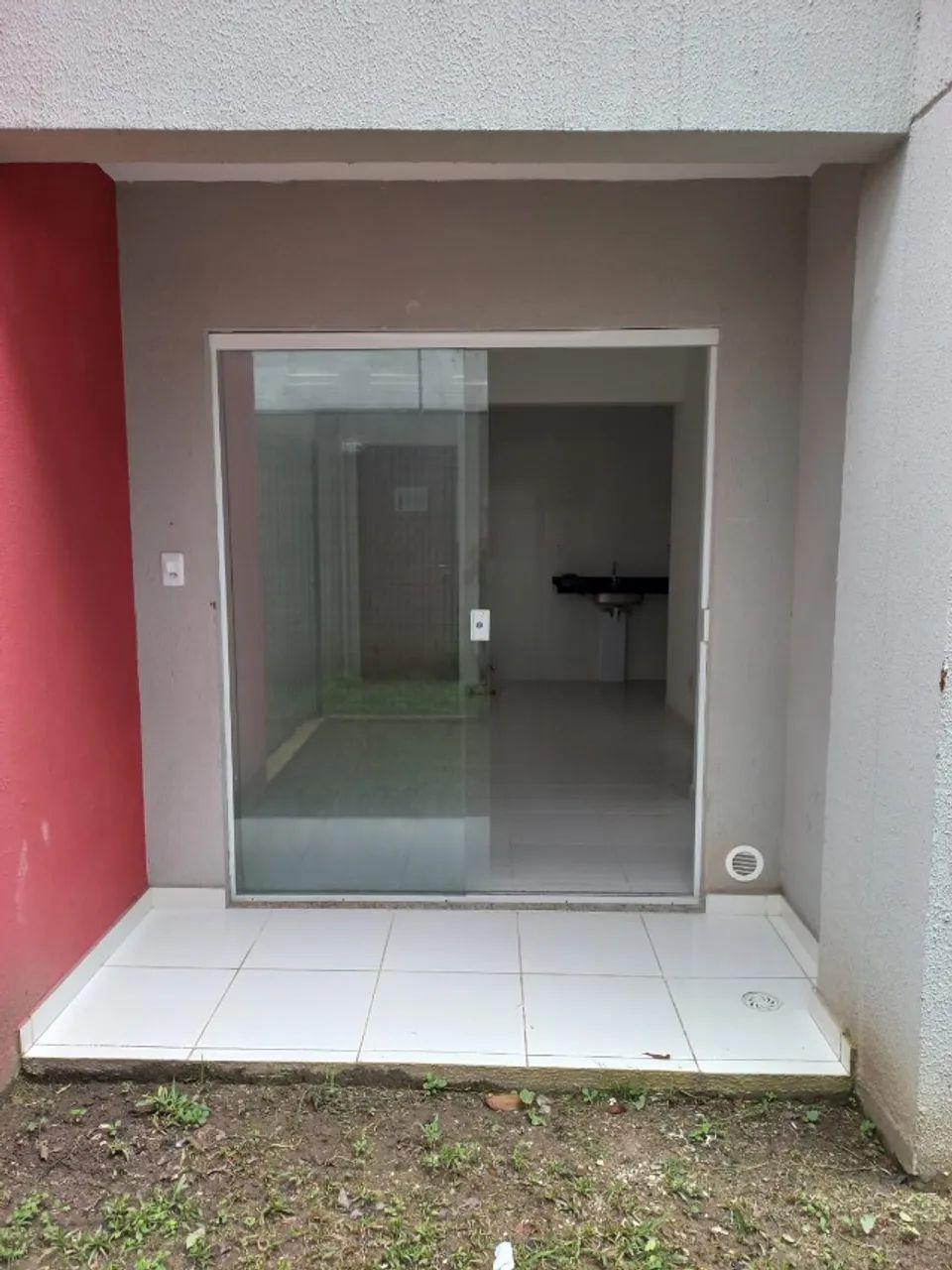 LINDO APARTAMENTO DE 3 QUARTOS NO BOSQUE LAUSANNE - Foto 9