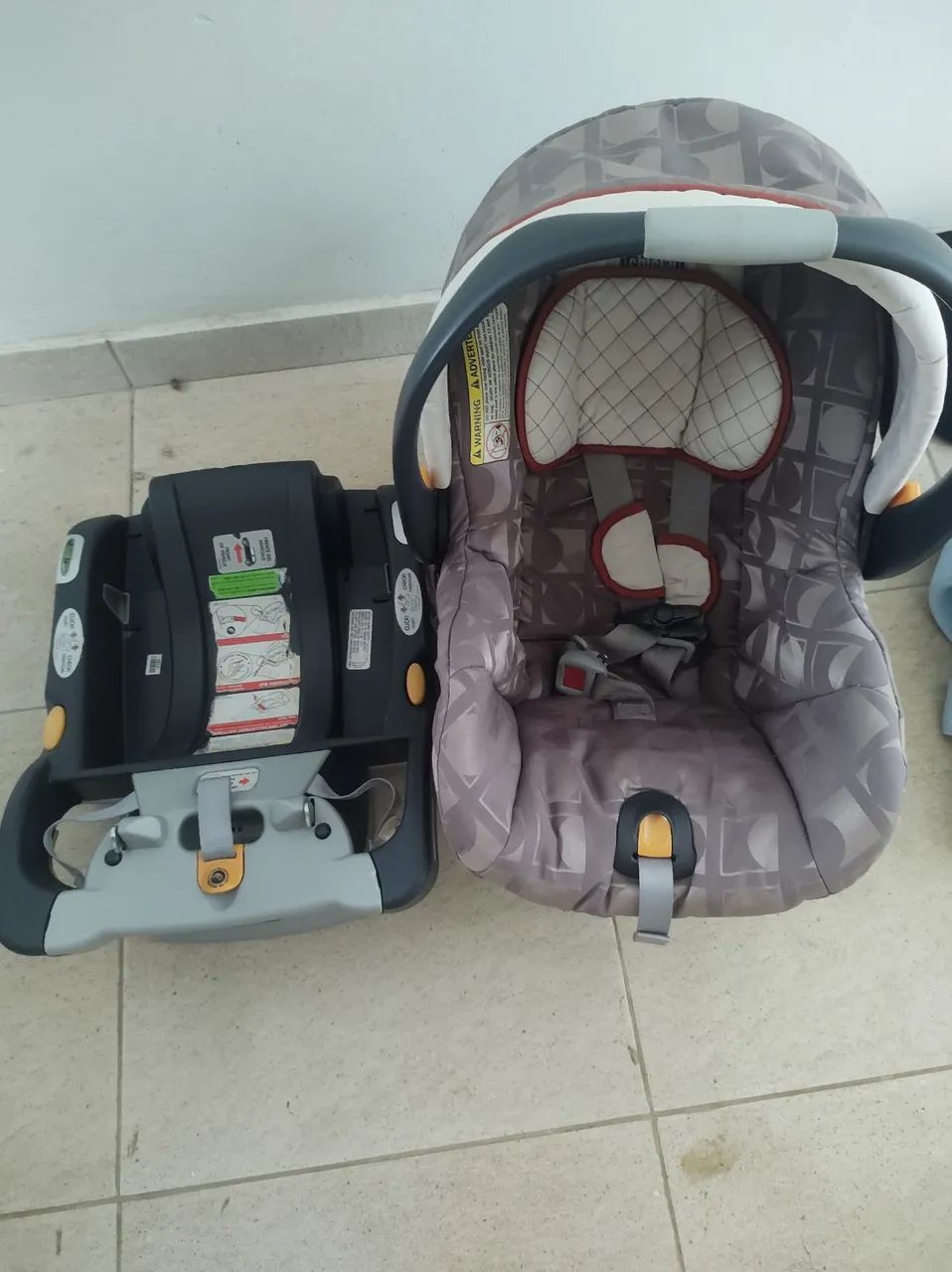 COMBO Carrinho com bebê conforto + canguru - Foto 3