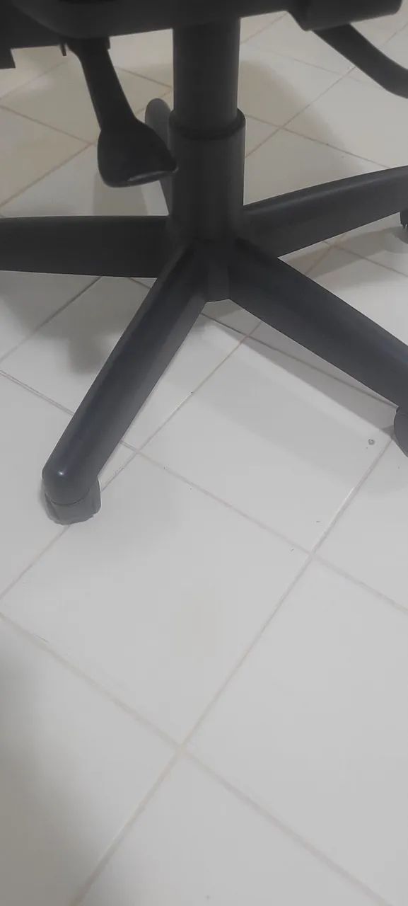 Cadeira escritorio - Foto 4