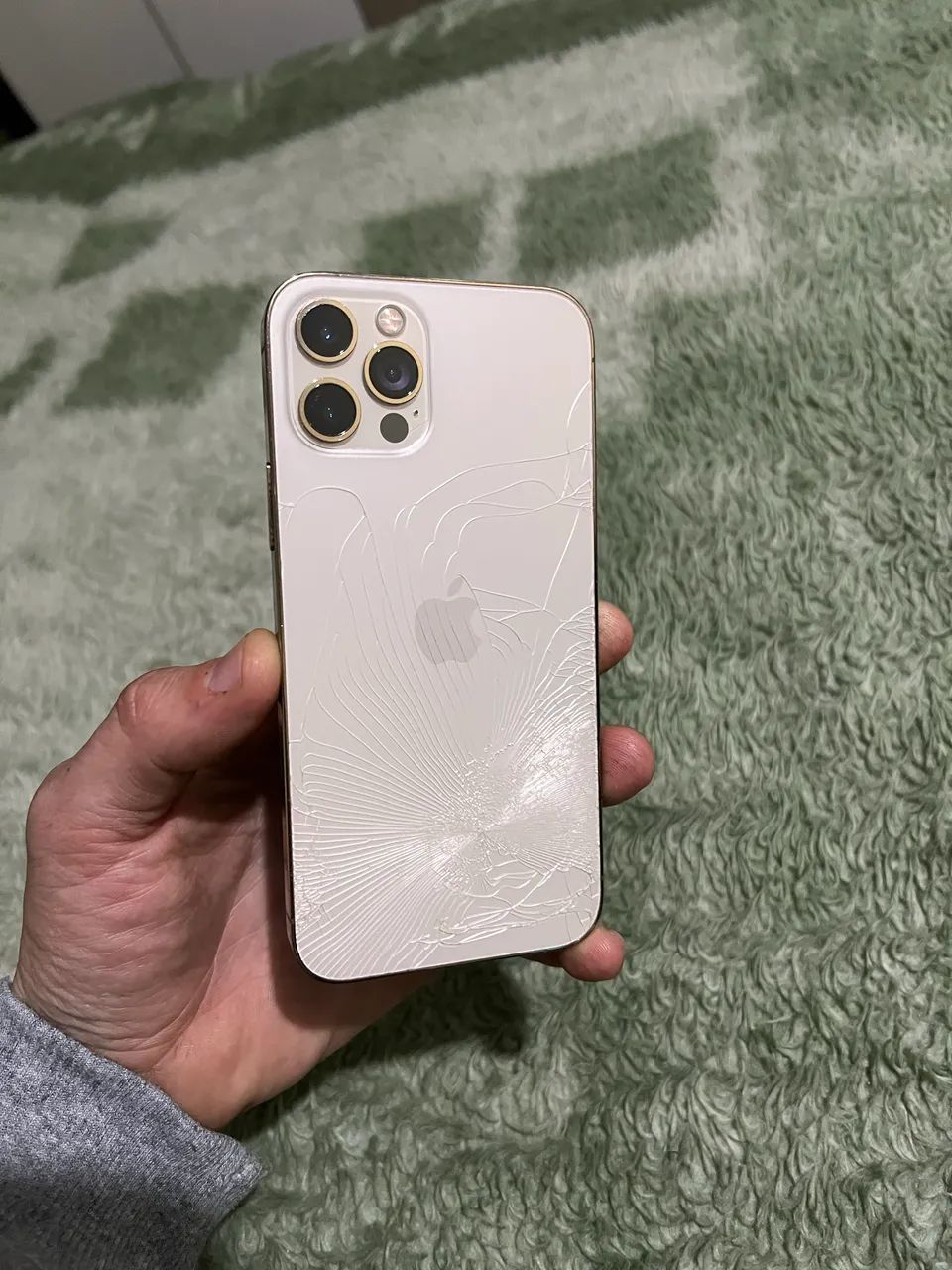 Vendo iPhone 12 Pro  - Foto 2
