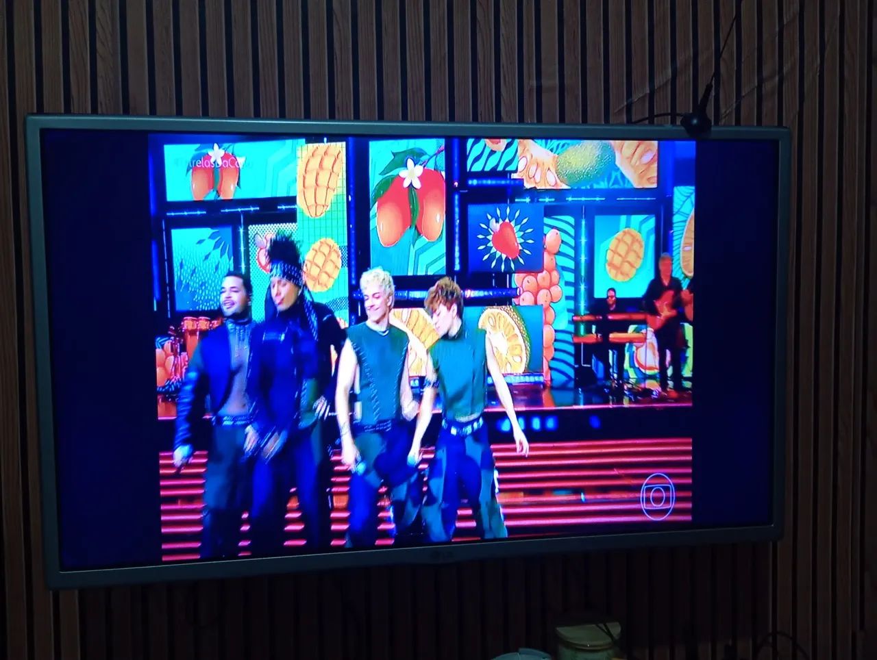 Televisão LG 32 funcionando 