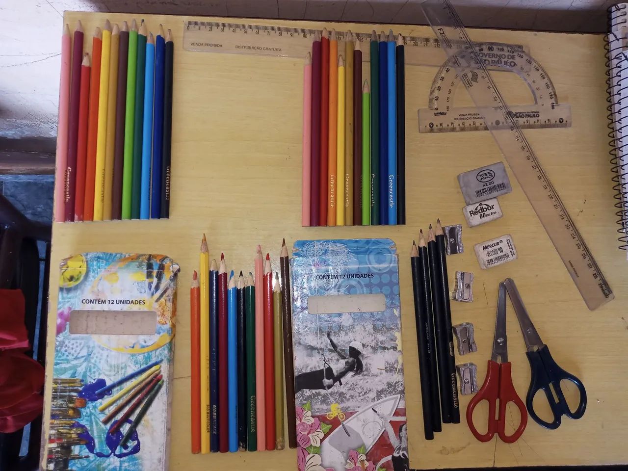Material escolar65576091575939124