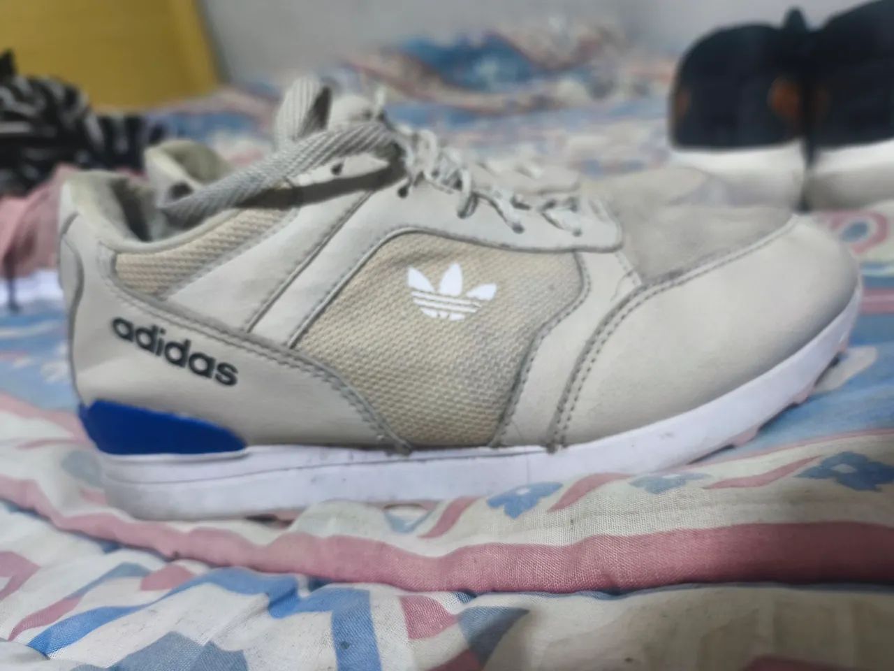 Vendo tênis feminino 
