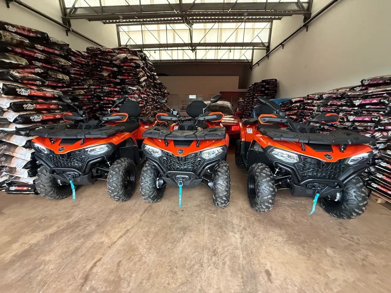 Quadriciclo CForce 450 Automático 0km 