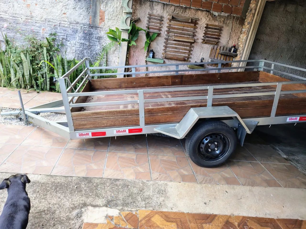 Carretinha de madeira 