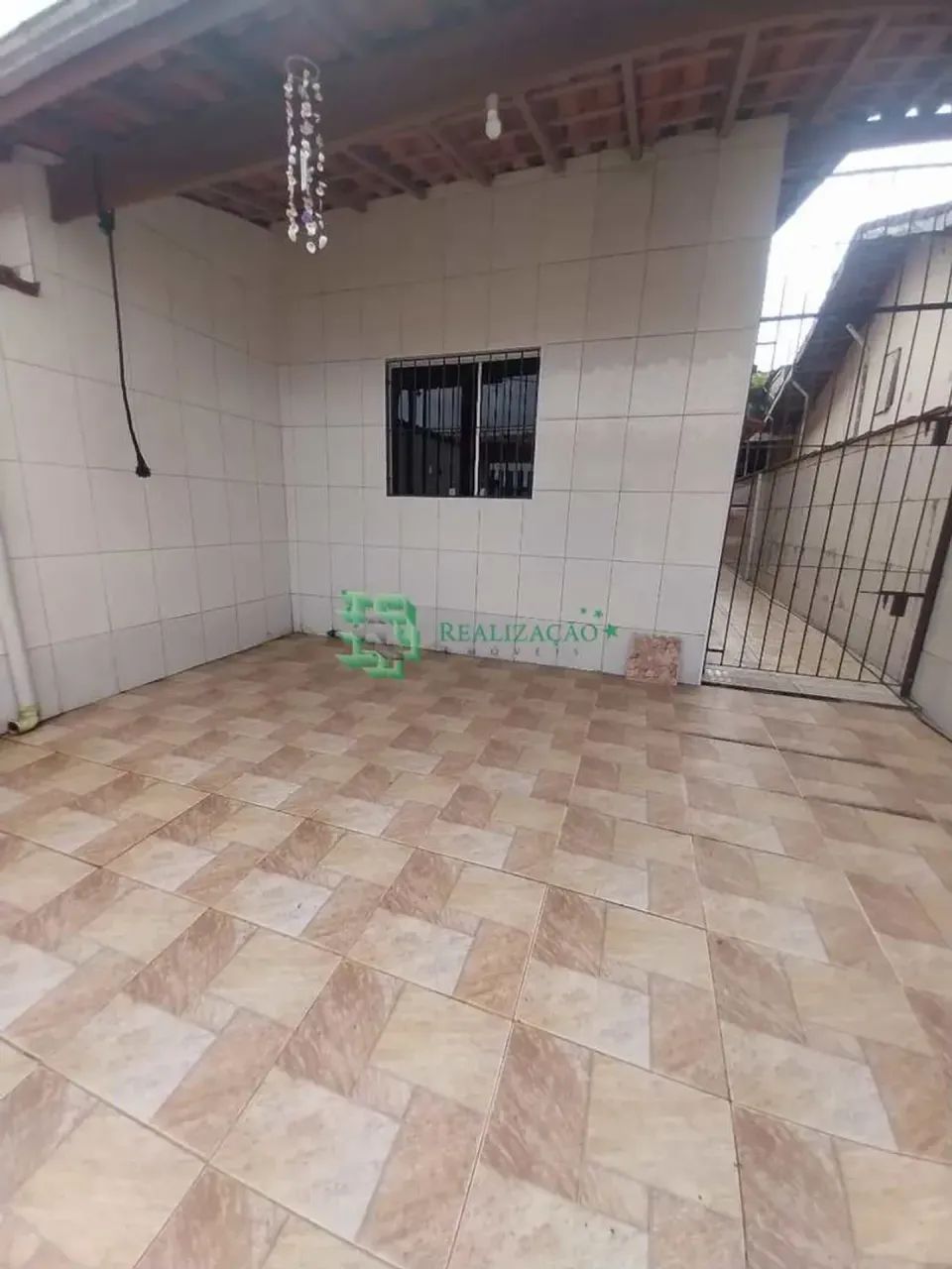 casa com edicula em Mongaguá
