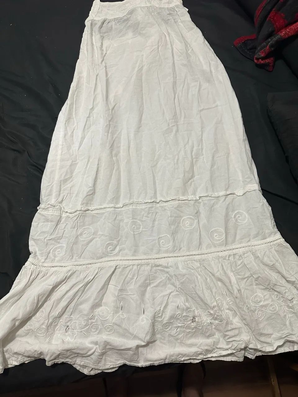 Lindo vestido branco em Lese TAM 44