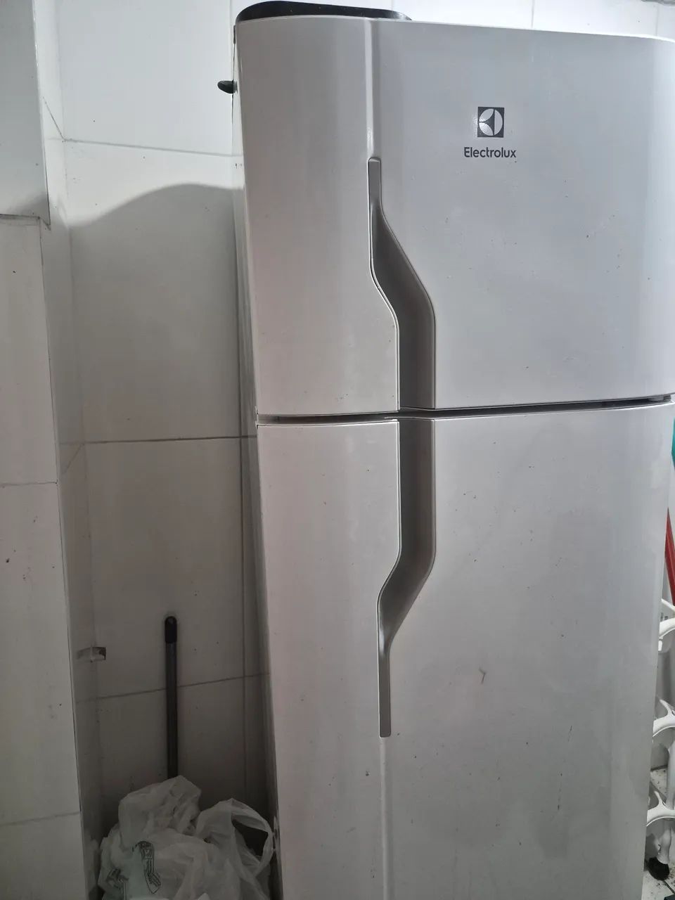 Geladeira Electrolux - Com Nota Fiscal 