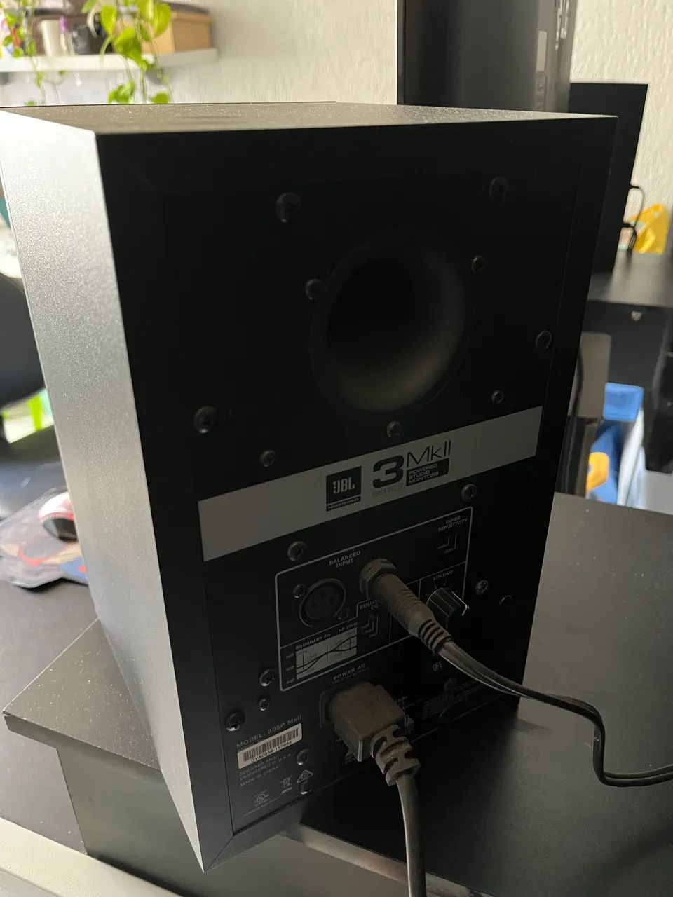 Par de Monitores JBL MKII Series 3  - Foto 3