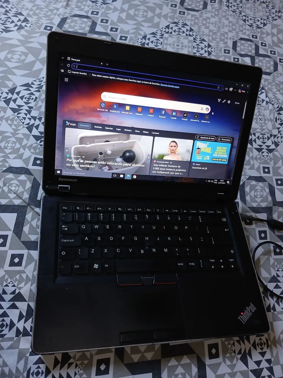 Notebook Lenovo - Intel Core i3 - 6GB RAM  - Foto 5