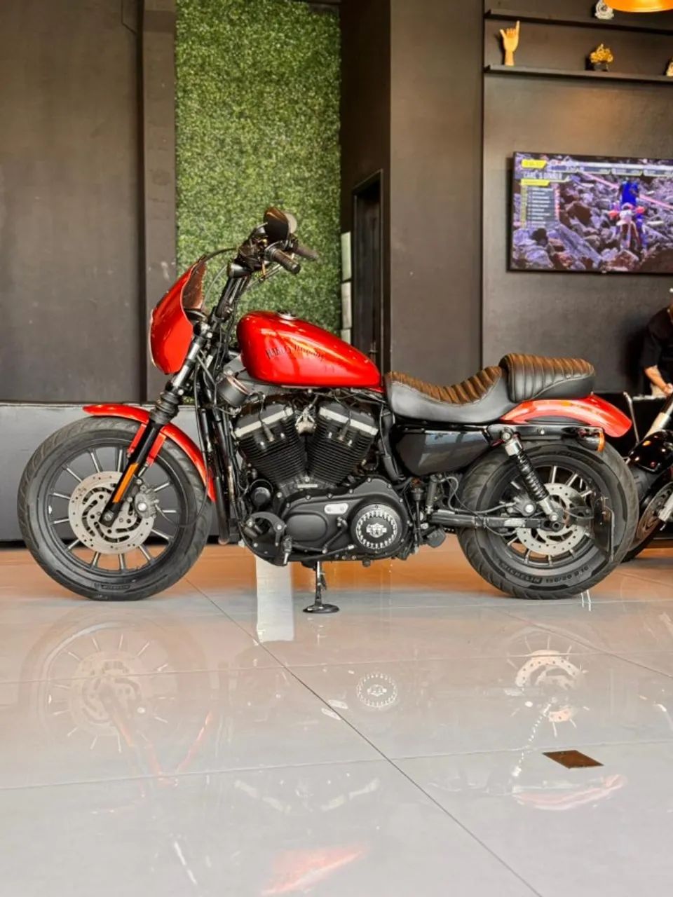 HARLEY- DAVIDSON - IRON 883  - Foto 3