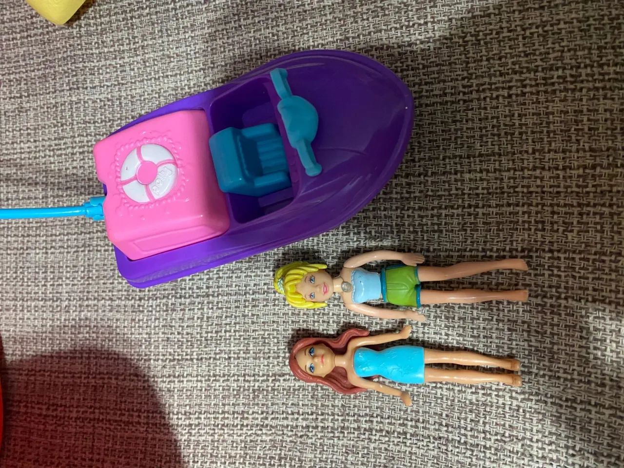 Cruzeiro da Polly Pocket + Playset parque aquático - USADO - Foto 3