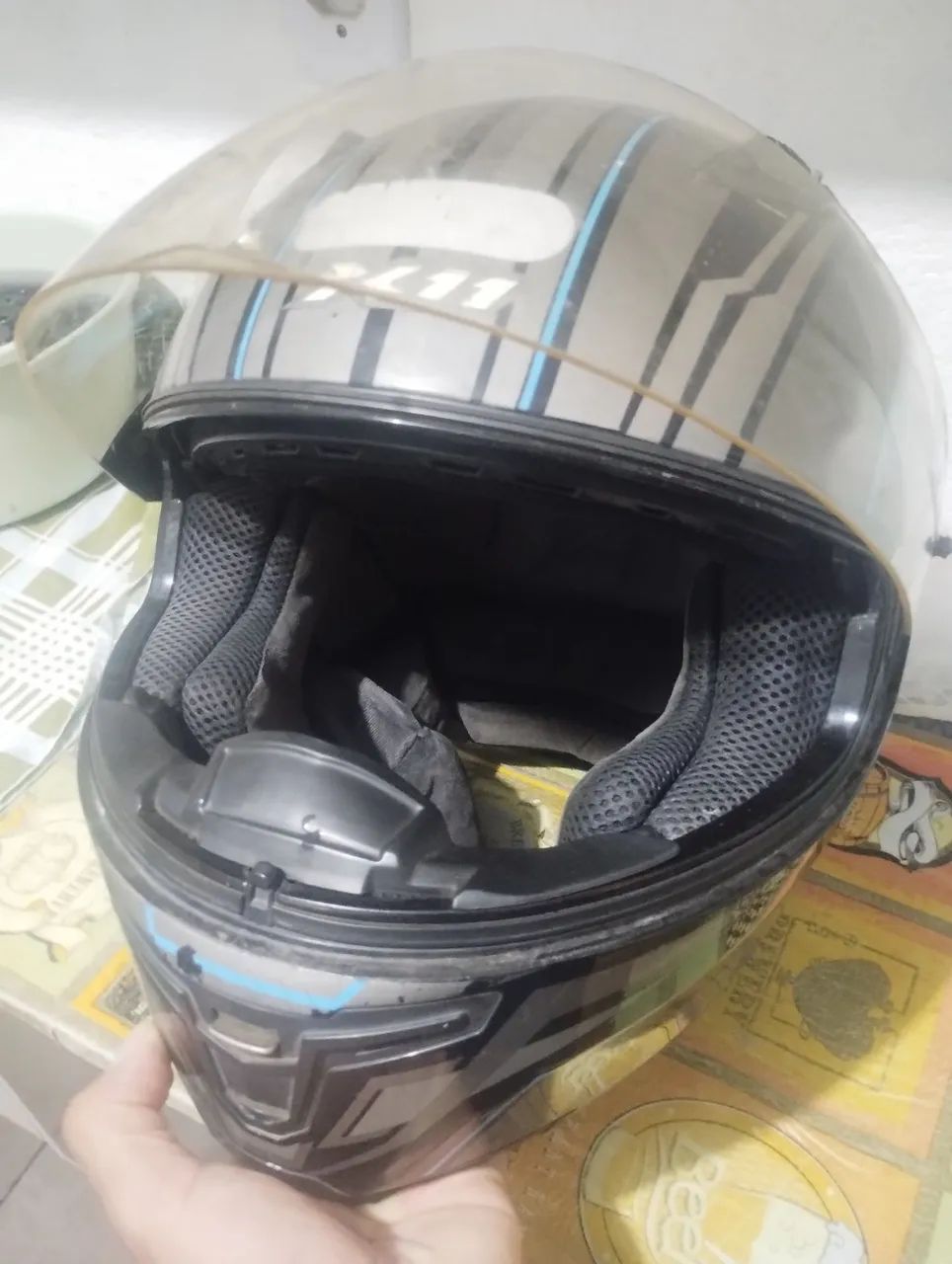 Capacete X11 com óculos 