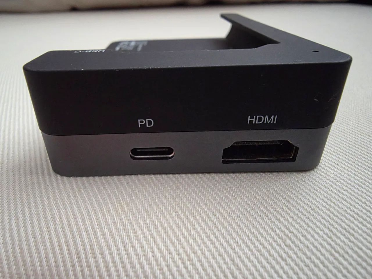  Surface Pro - Hub USB-C BYEASY 2x USB 3.0 + Leitor SD/TF - Foto 3