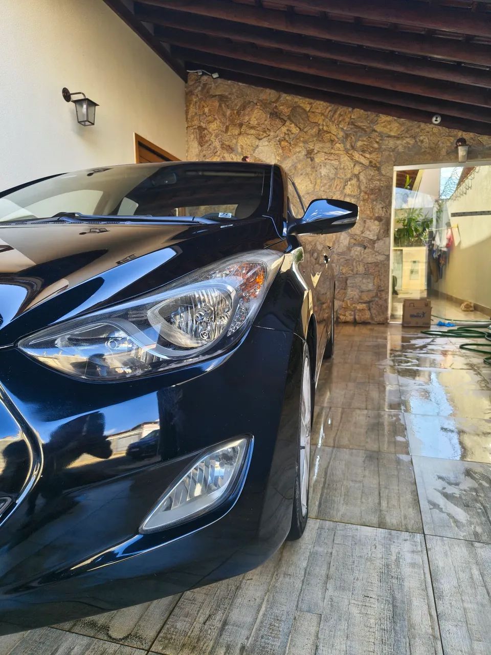 Hyundai Elantra GLS 1.8 16V 2012