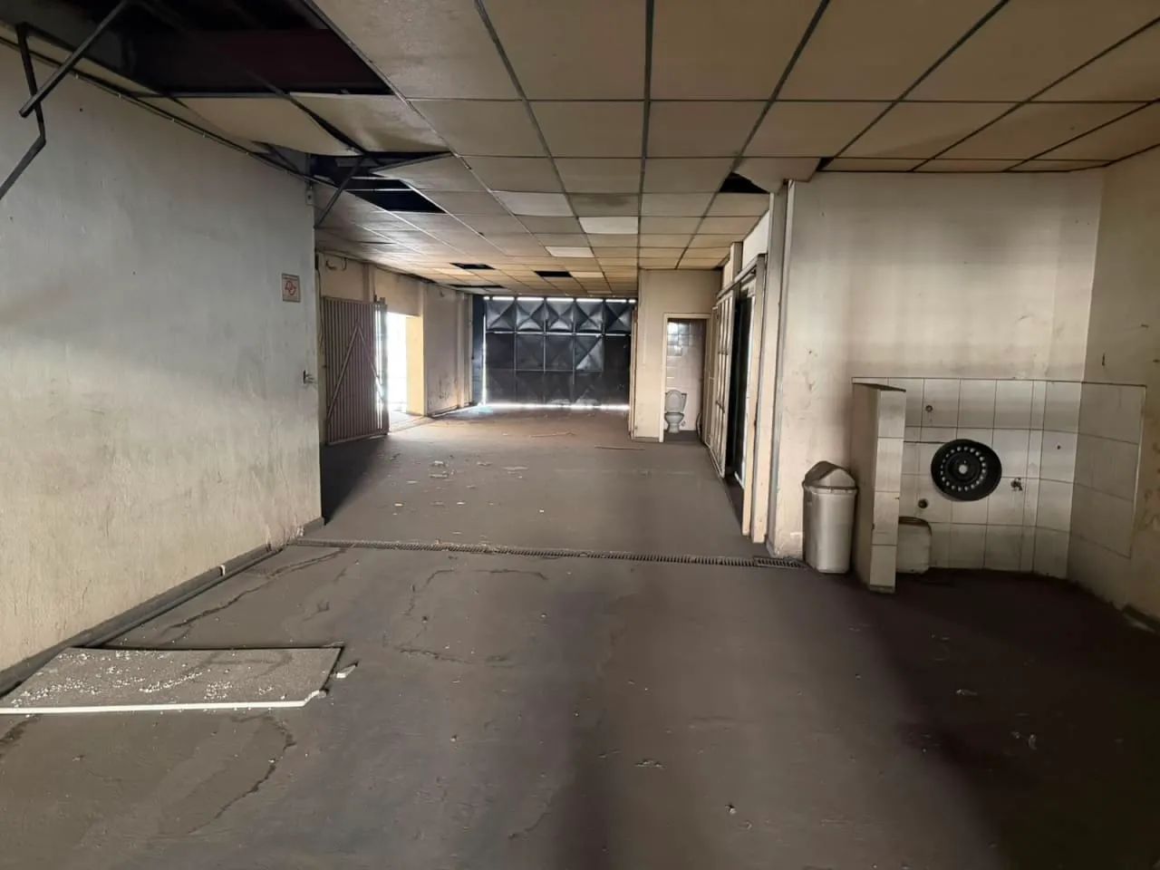 Loja na Avenida Tiradentes, 574  700 m² - Foto 2