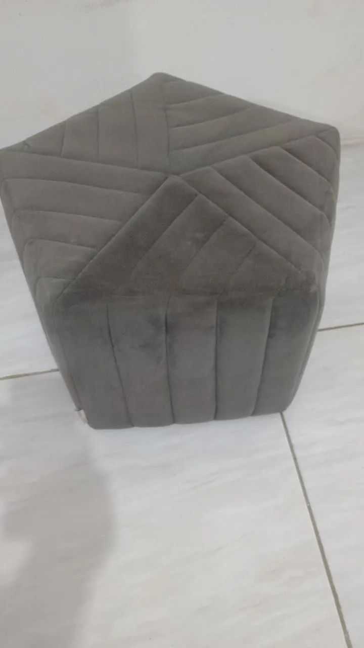 Belíssimo puff 