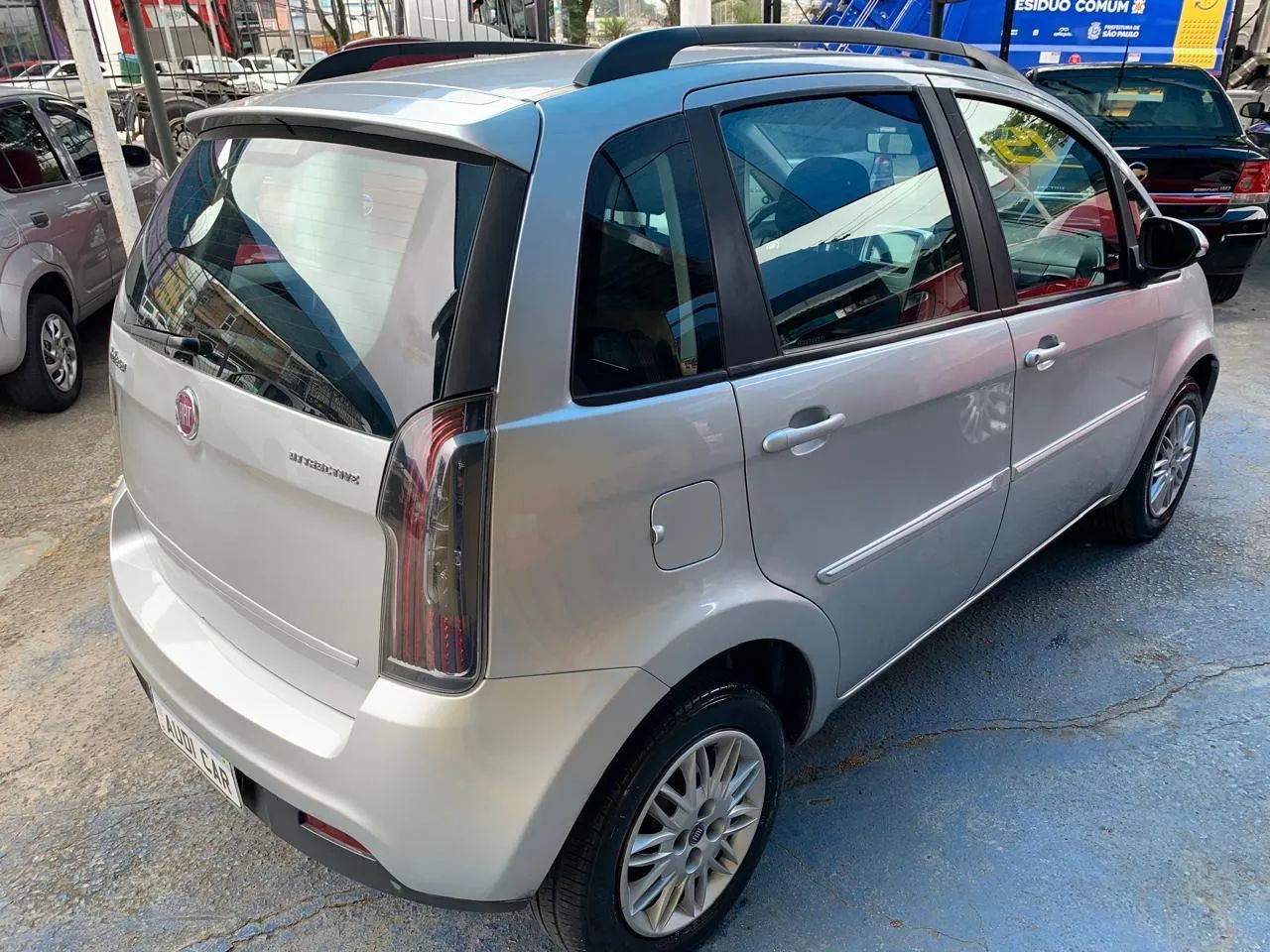 Fiat Idea Attractive 1.4 Fire Flex 8V 5P 2015 - Foto 3