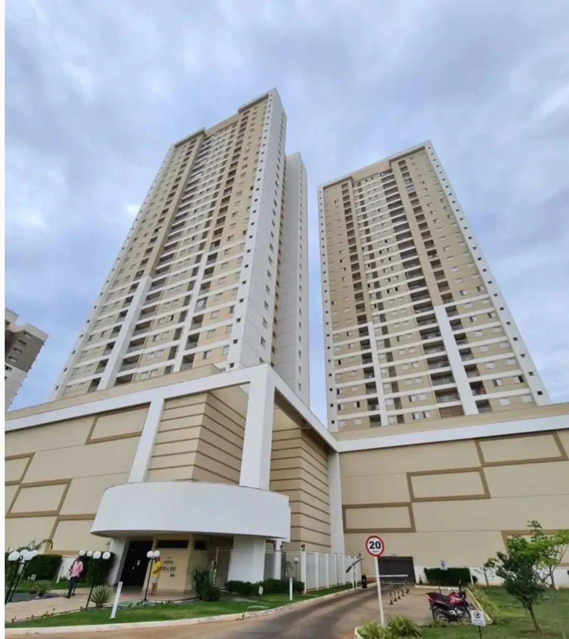 Edificio Cond Jardim Beira Rio  78 m² 3 quartos sendo 01 suite com planejados e ar condici