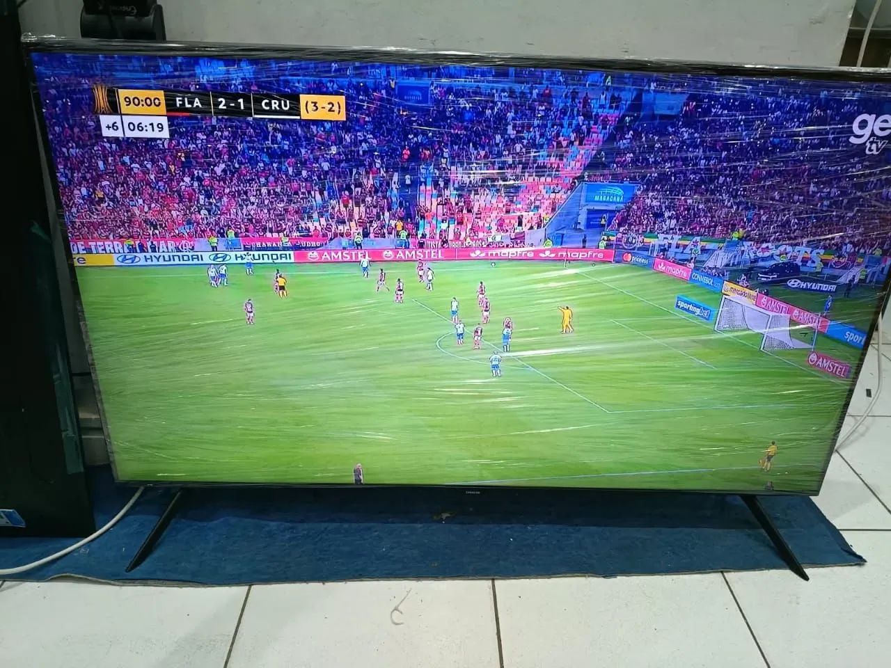 Vendo tv 50 polegadas smart Samsung perfeito somente venda 