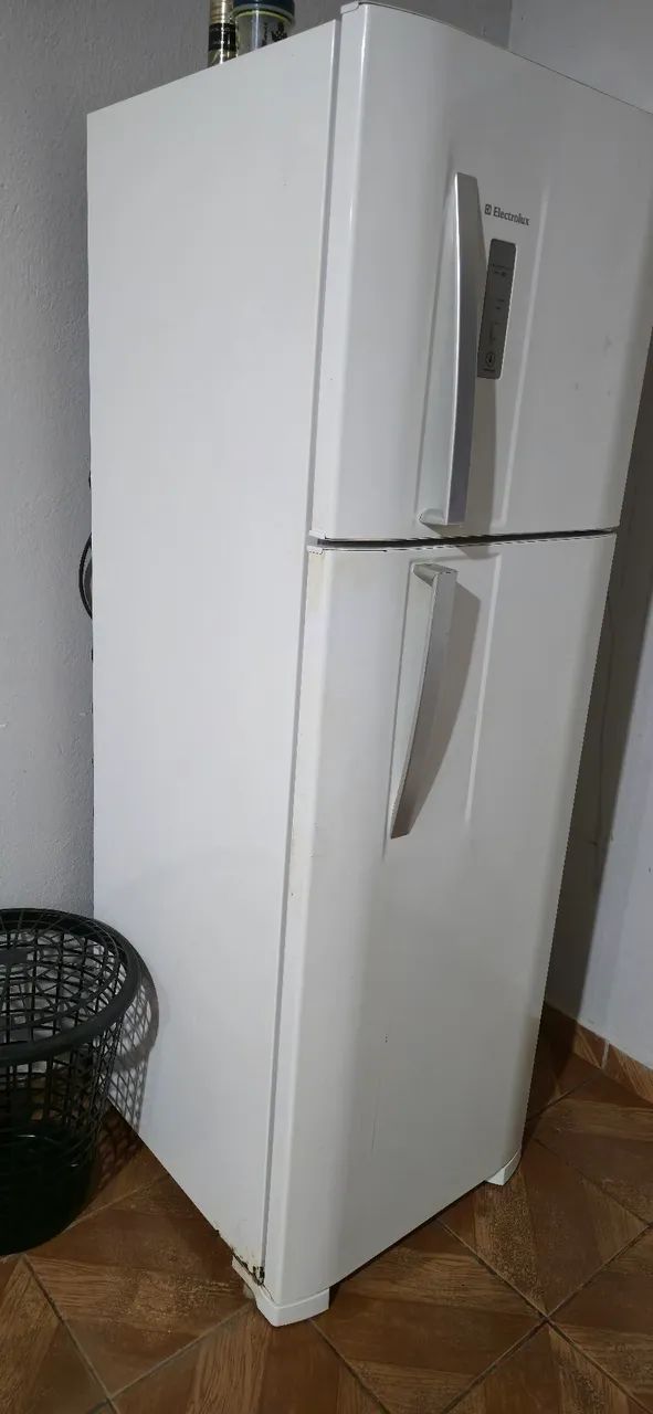 Vendo Geladeira Brastemp com defeito - Foto 5