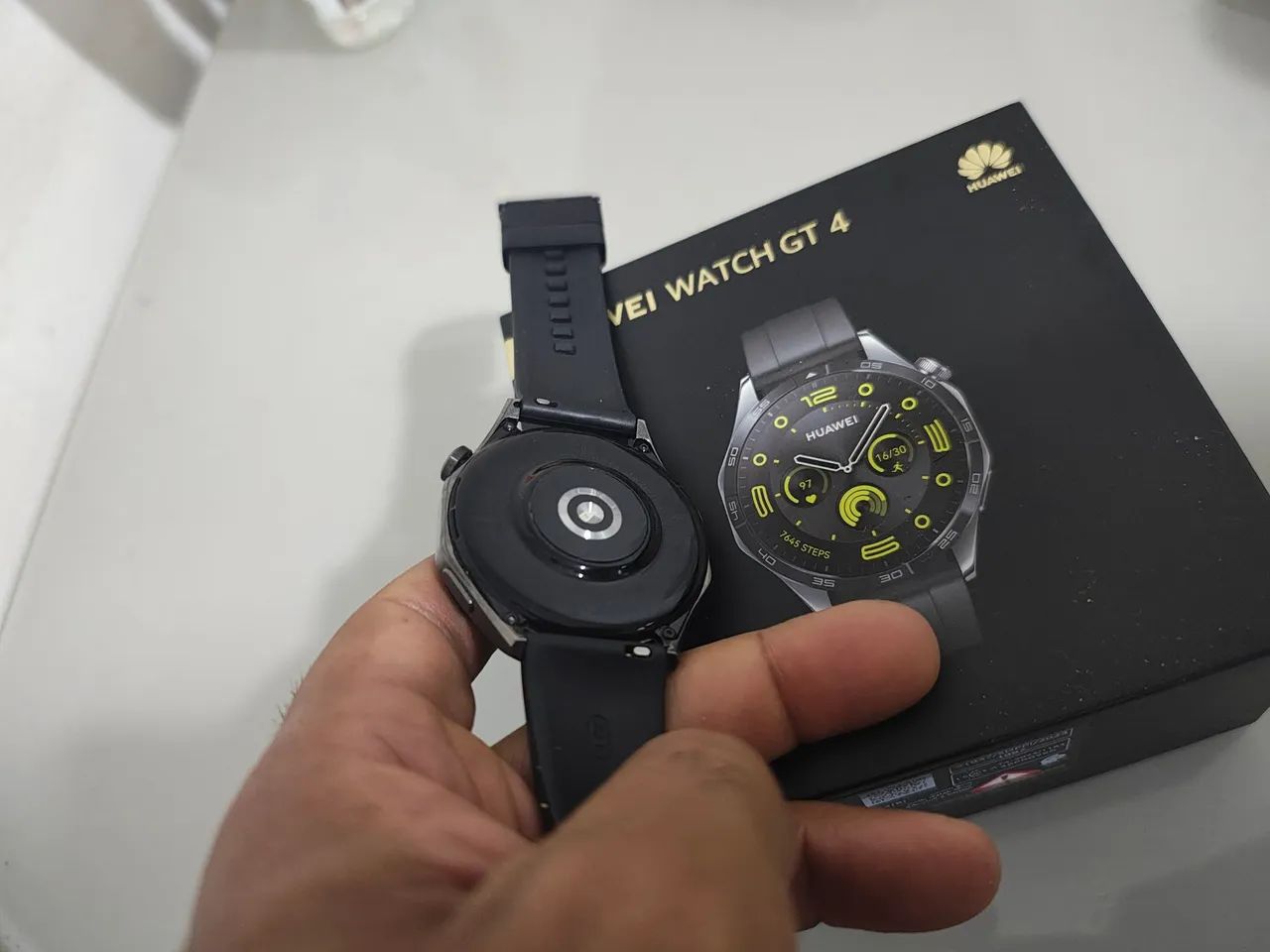 HUAWEI GT4