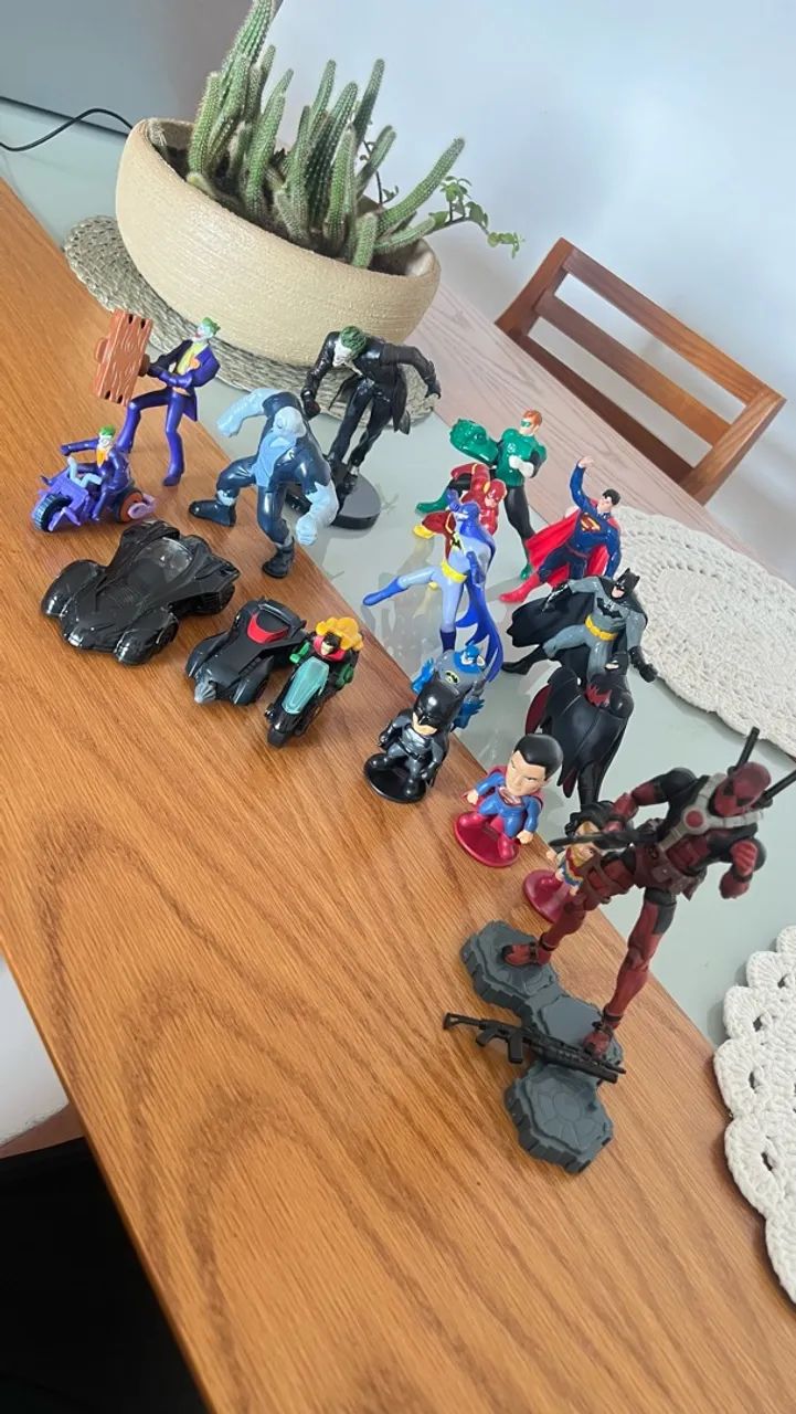 Coleção DC  com Marvel - Foto 2